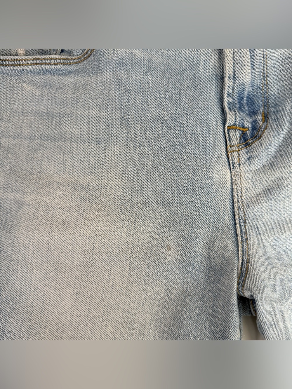 J BRAND Size 30 Mid Rise Capri Beach Line Light Wash 31 Inch Waist Blue Jeans - Picture 15 of 16